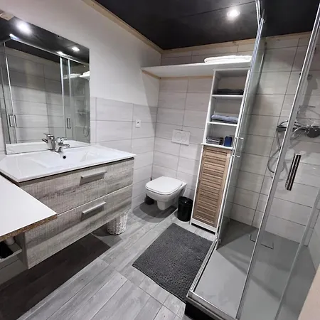 Séjour chez l'habitant Individuelle Avec Salle D'eau - Wc Et Parking